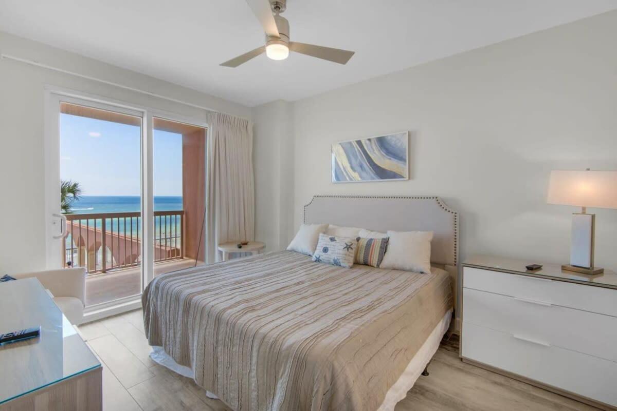 Holiday home Brightly Furnished Beachfront By Brightwild *